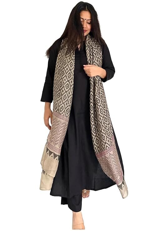 7118c-kgQL._SY741_.jpg Women's Rayon Blend Floral Straight Kurta with Pant & Dupatta - Image 1